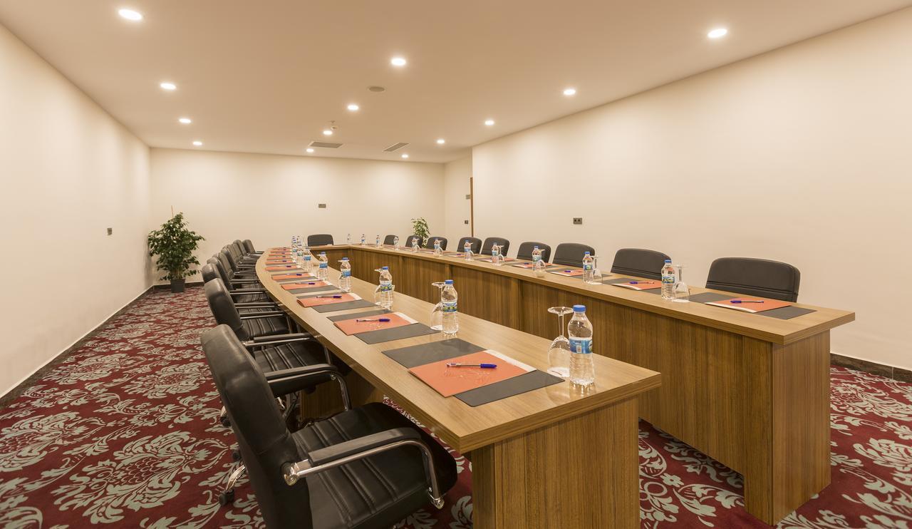 Yilmazoglu Park Hotel Gaziantep Exterior foto
